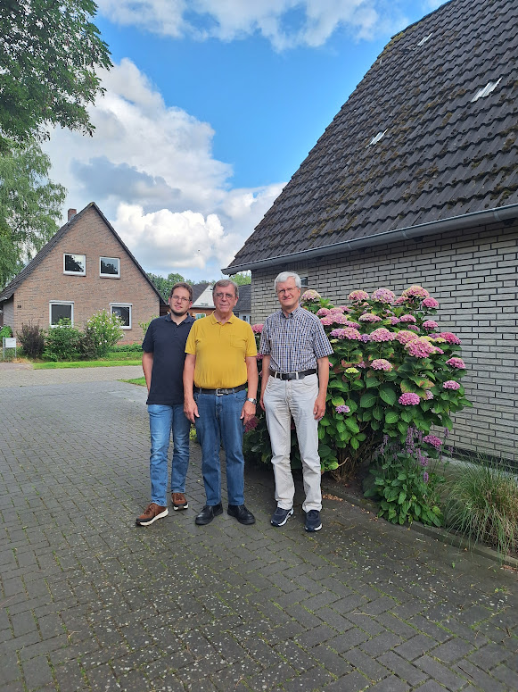 Portraitaufnahme von Mitgliedern des Bürgervereins Nadorst-Bürgeresch
